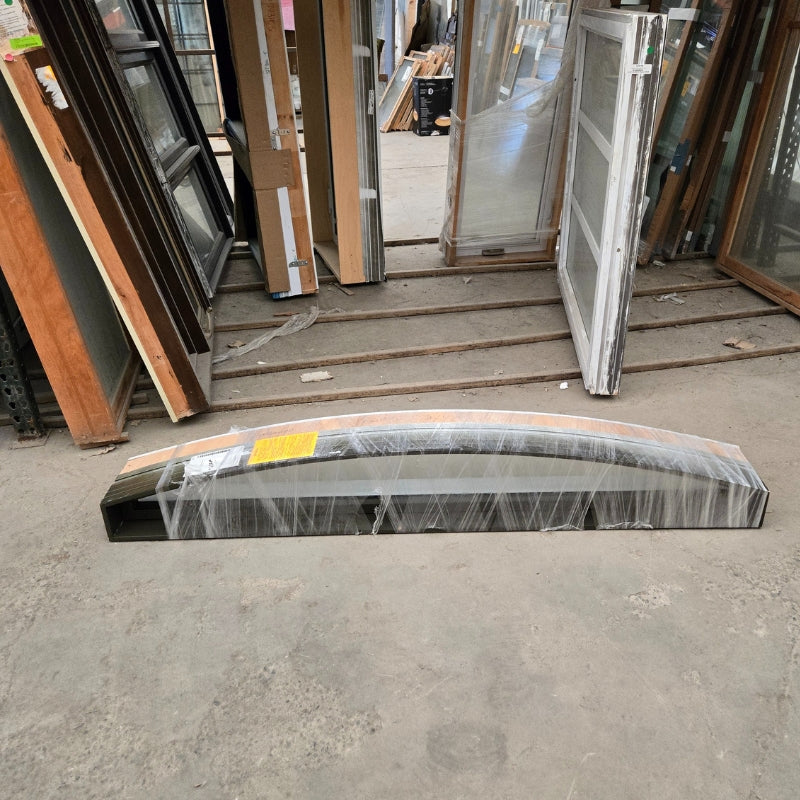 Fenêtre fixe brune - 70"1/2 x 10"5/8