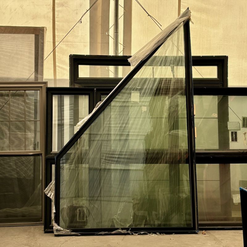 Fenêtre fixe - 66"1/2 x 110" x 35"