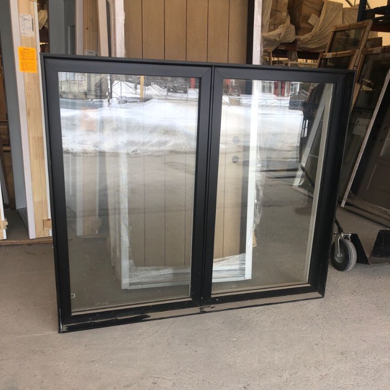 Fenêtre noire Battante 71" x 60"