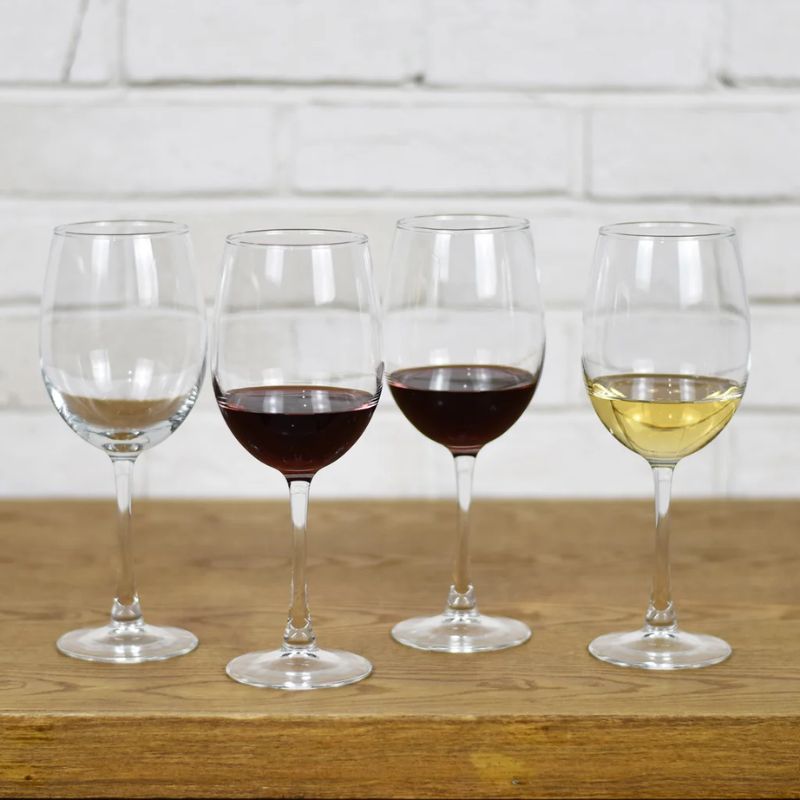 Ensemble de verres à vin - 18 morceaux