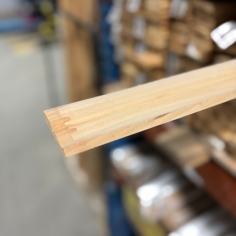 Moulure en pin - ½" x 2½" x 8'