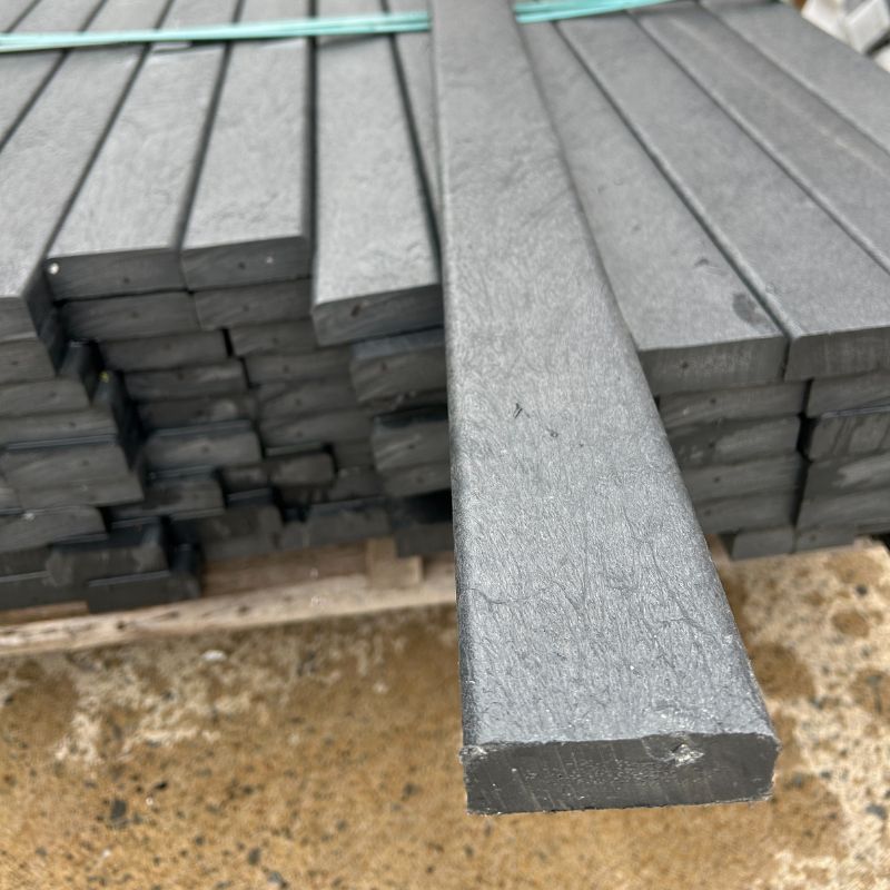 Replast 1 x 3 x 6' noir carré