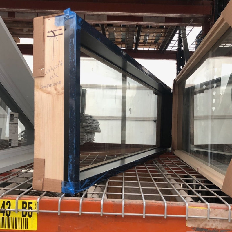 Fenêtre fixe noire - 68"1/4 x 20"3/8