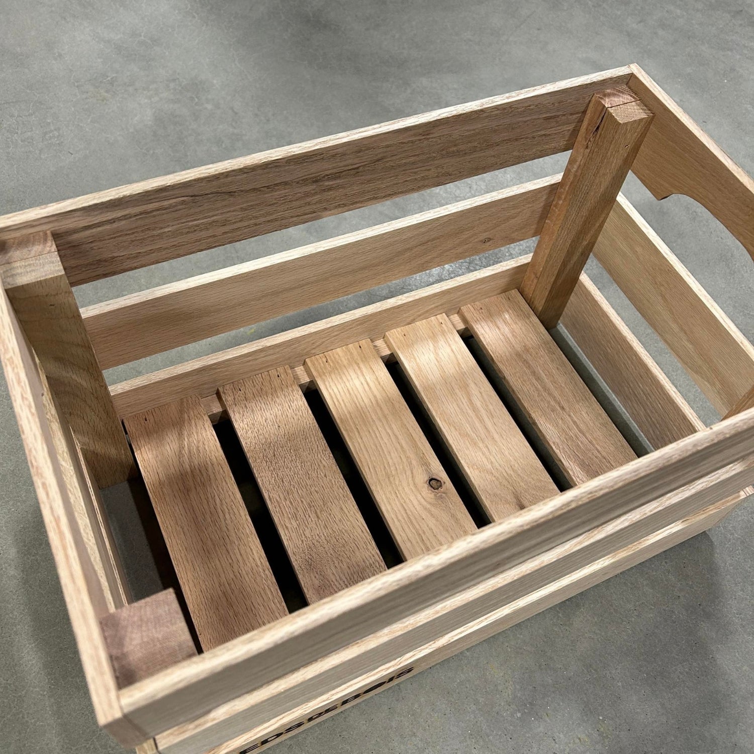 Caisse en Bois Francs de 16.5''