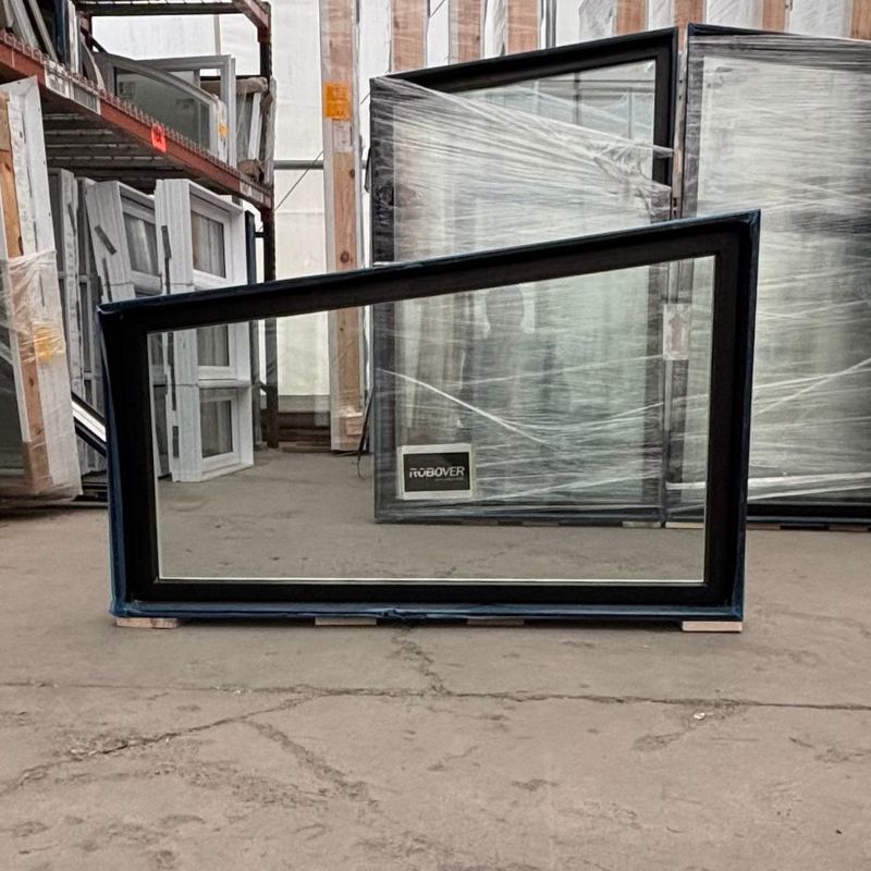 Fenêtre fixe à angle - 29 x 47 x 23