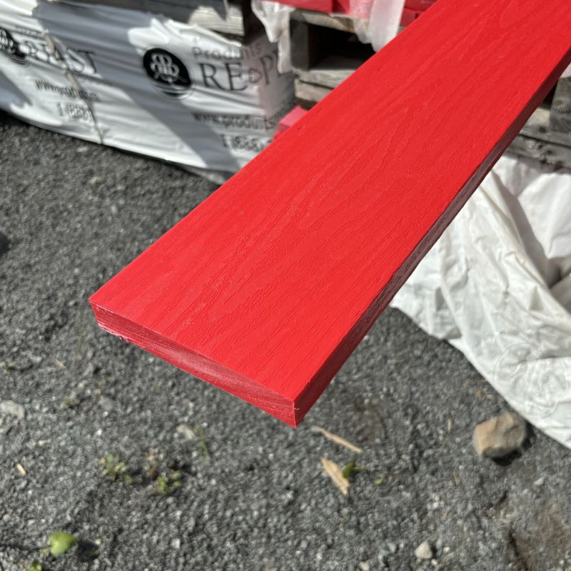 Replast 15/16 x 6 x 12' Carré Rouge Cerise Ultraplast -