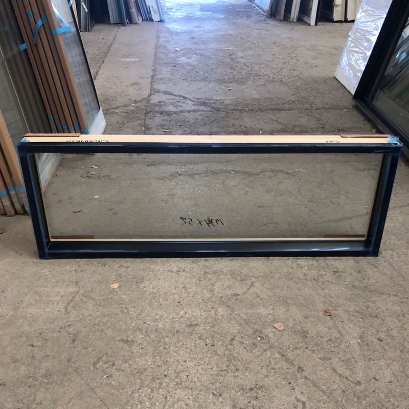 Fenêtre fixe noire - 58"3/8 x 20"